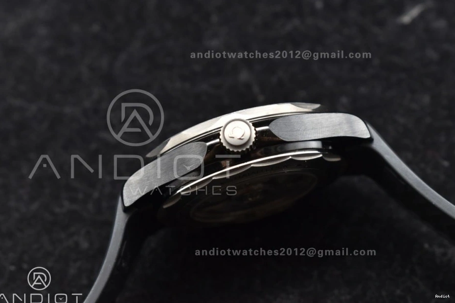 Black VSF Rubber on Diver Dial Black Edition Strap Seamaster 300M A8806 Best PVD 0102